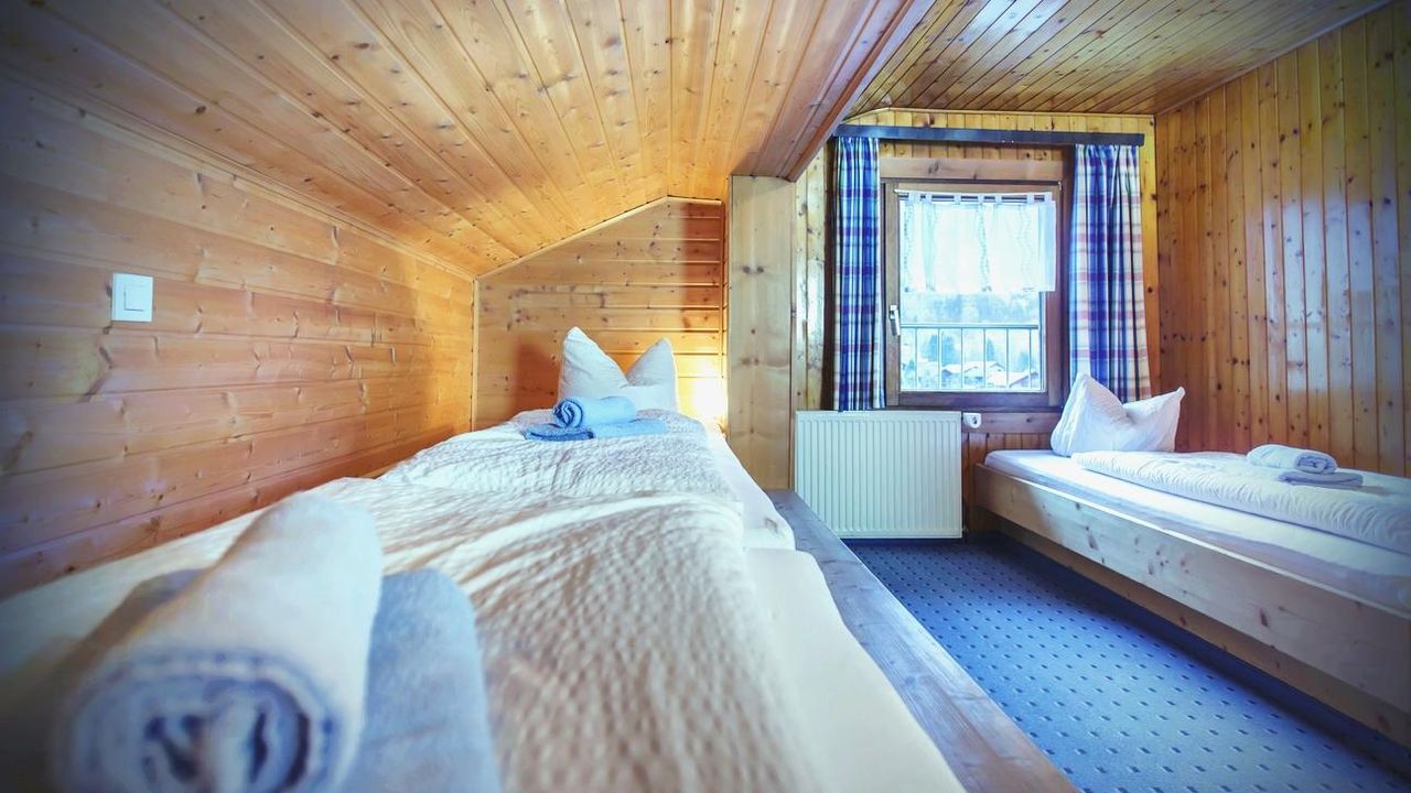 FW 10-12/1 I Schlafzimmer FW 10-12/1 I Schlafzimmer
